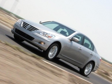 Hyundai, ����������� ����������� � Lexus, �� ������ Genesis �� ����� �������� ������